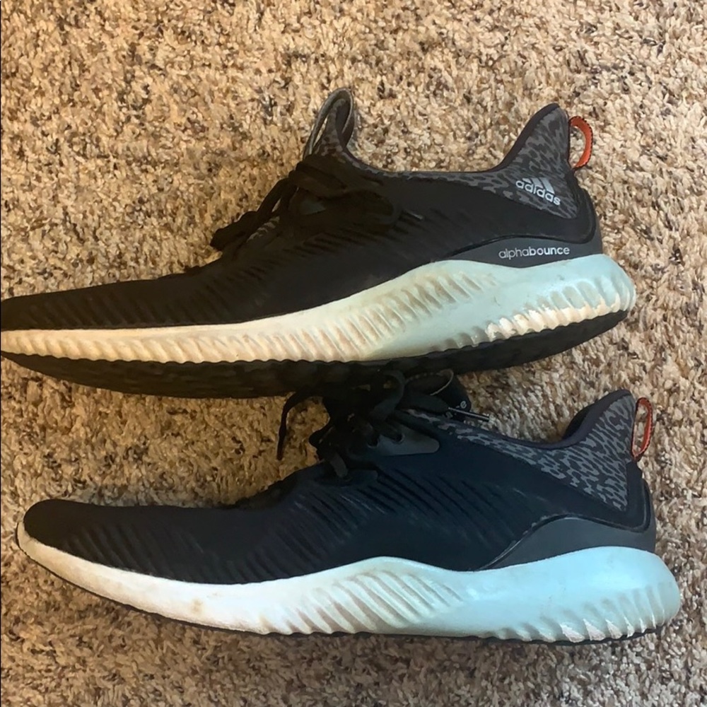 Men’s adidas alpha bounce tennis shoes